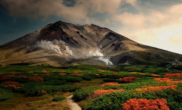 by Yagosan on Flickr.Asahi-dake volcano, the tallest mountain in Hokkaido, Japan.