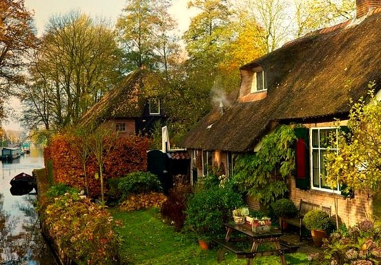 Cozy backyard in Giethoorn / Netherlands
